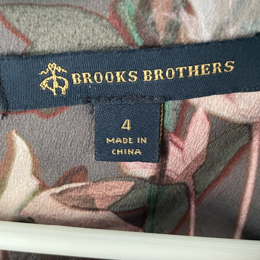 Brooks Brothers floral sheath dress. Size 4
